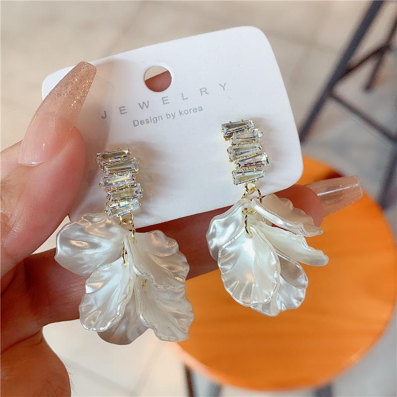 Neue trendige Kristall Quaste Drop Ohrringe für Frauen Fashion Party Schmuck koreanische Blume baumeln Ohrringe Persönlichkeit Zubehör