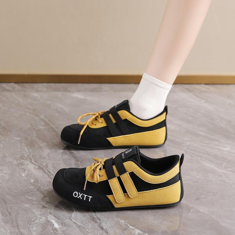 Versatile sports and leisure Mary Jane single shoes 2025 autumn flat-bottomed breathable new soft-soled Velcro German training shoes women