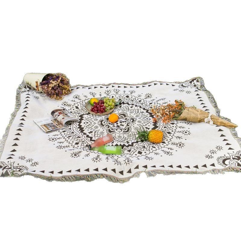 Outdoor Camping Floor Mat Picnic Mat Bohemian Camping Blanket Seaside Beach Cloth Moisture-Proof Mat Tablecloth