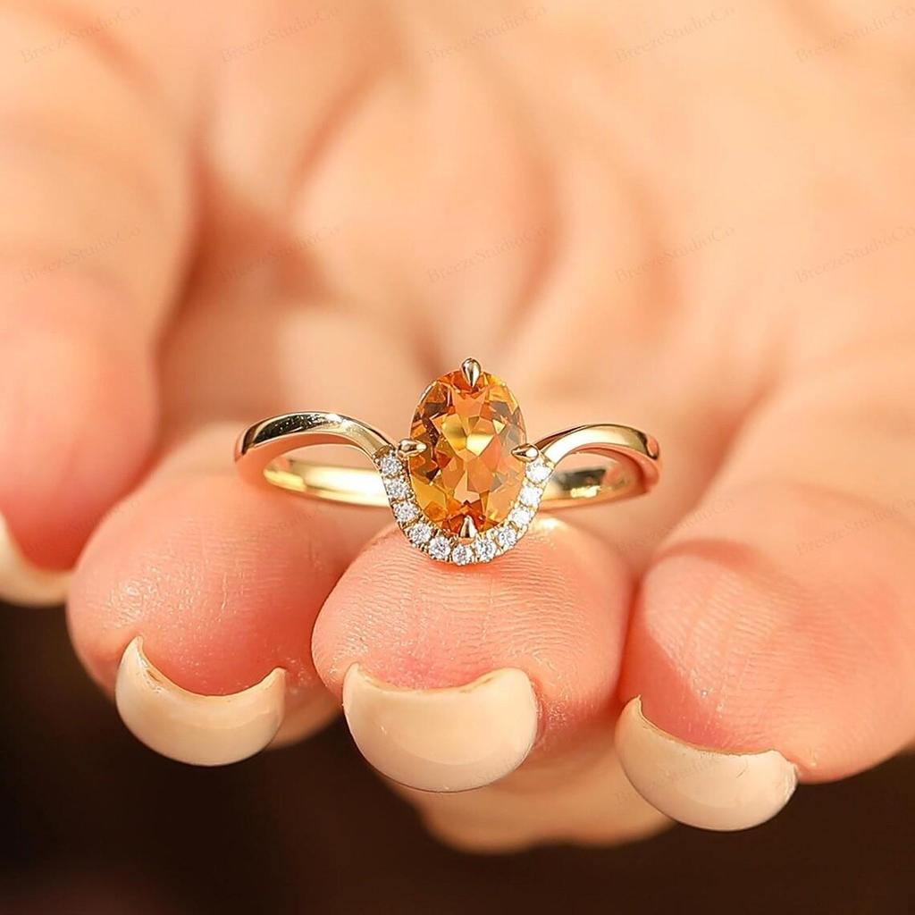 Elegant Oval Yellow Diamond S925 Sterling Silver Ring for Women - Exquisite and Unique European-American Design