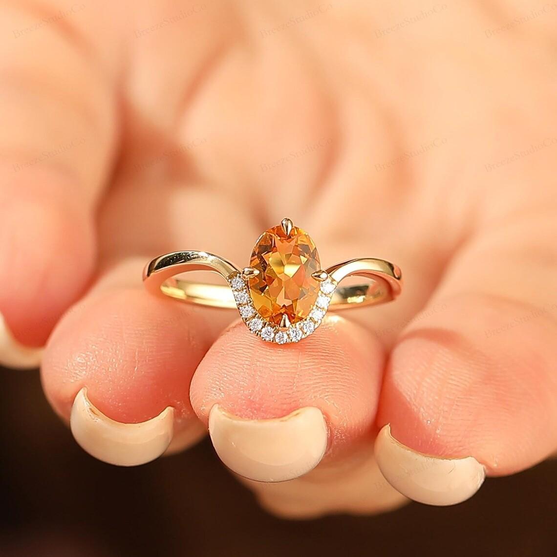 Elegant Oval Yellow Diamond S925 Sterling Silver Ring for Women - Exquisite and Unique European-American Design US Size 8