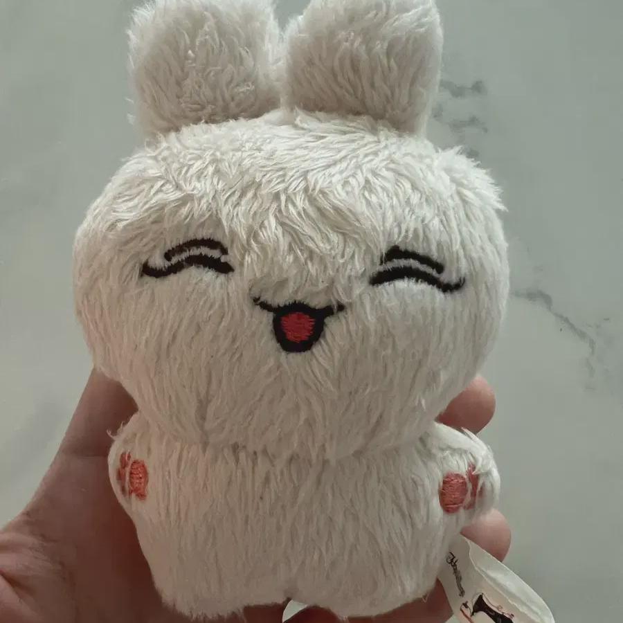 Seventeen Joshua Doll Cream Shoe Is Sold At A Low Price Below The Cost