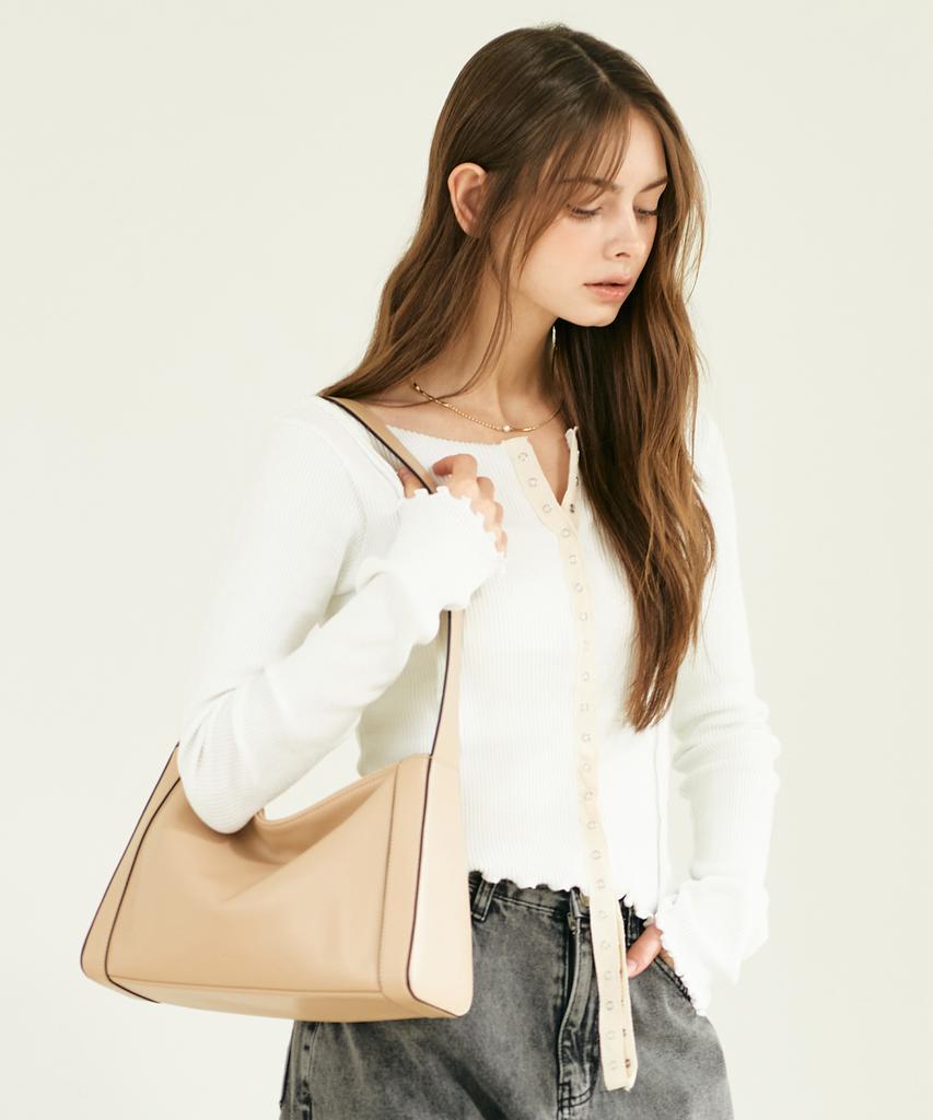 Mclanee 559 Tommy Shoulder Bag