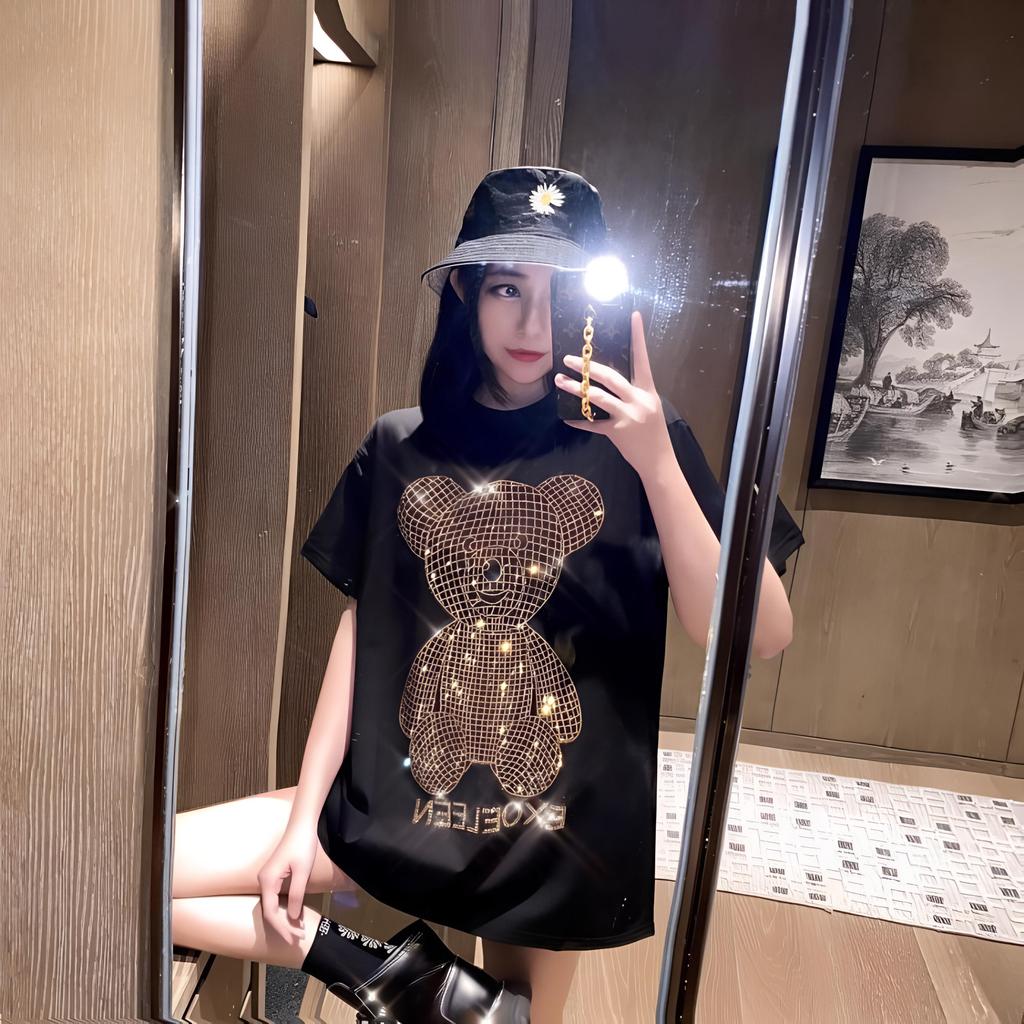 Hip Hop Casual T-shirt for Women with Shiny Gold Diamond Bear Print and Loose Short Sleeves
