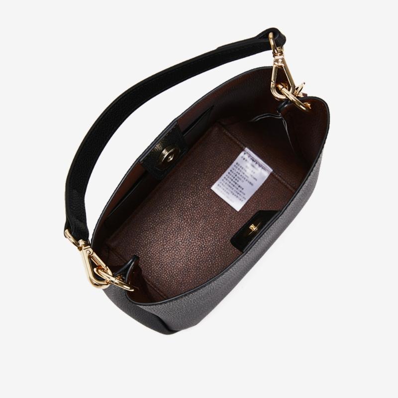 ESquire Collection ESquire Women S emboSSed Leather Minong Bucket Bag Black