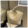 Modische Tasche mit großem Fassungsvermögen für Damen. Neue Unterarmtasche. Modische und einfache Unterarm-Tragetasche mit einer Schulter