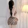 Sex Kleidung Damen Sexy Neckholder Leopardenmuster Spitze Skinny Kurz Uniform Verführung Anzug