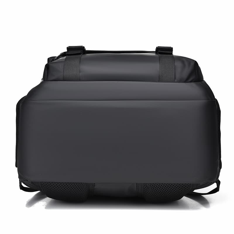 New Men's Lightweight Outdoor Backpack Computer Backpack