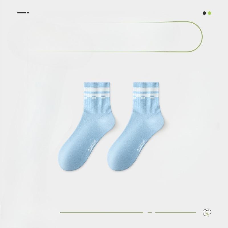 Girls Spring and Autumn New Style of Striped Trend In All Kinds of Sports Tube Cotton Socks