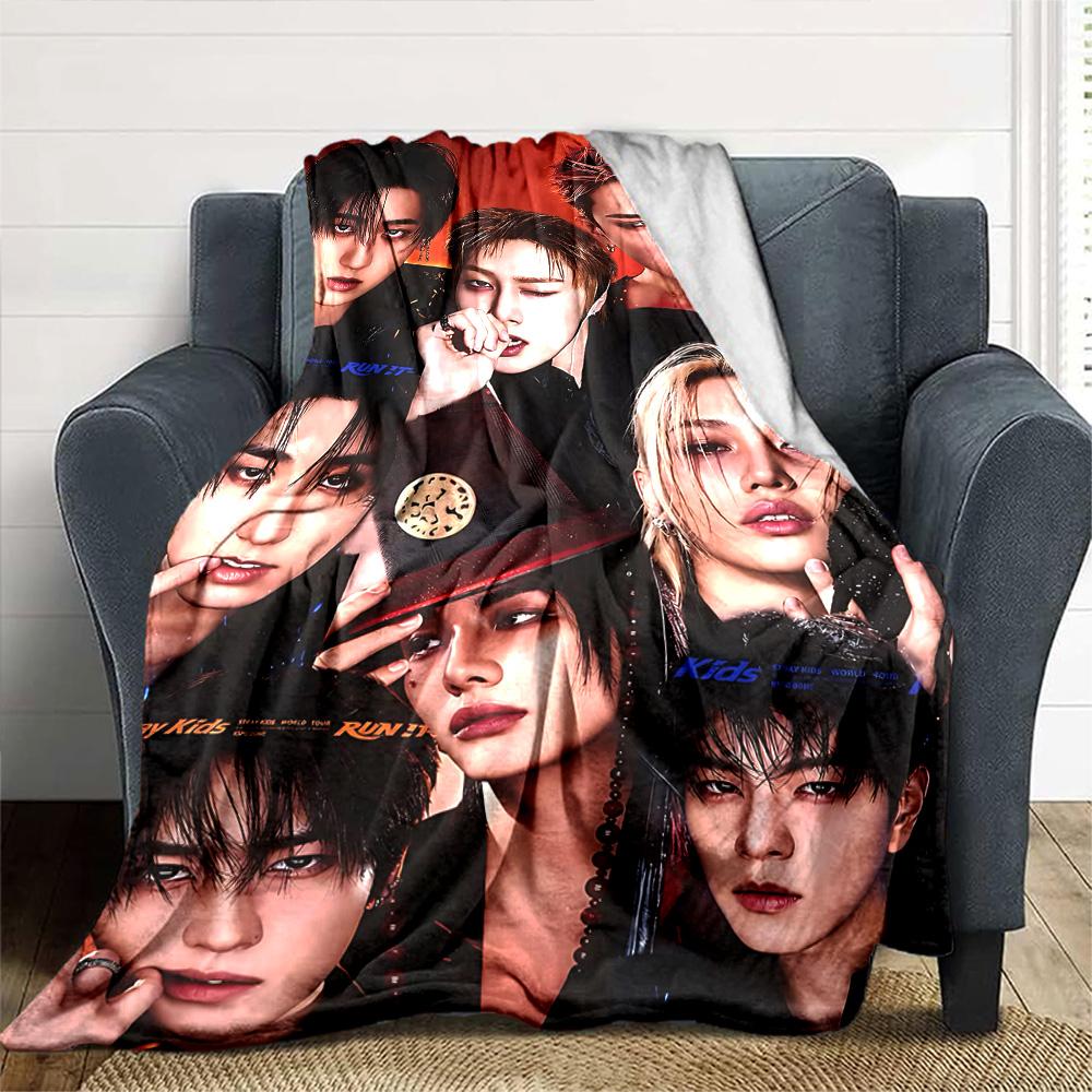 Stray Album Collection Flannel Blanket Super Soft Warm Cozy Blanket for Sofa Bed Office Travel All‑Season Home Decor Gift