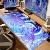 Genshin Impact Columbina Durin Tapis de Souris Anime Tapis de Souris Accessoires Gaming pour Ordinateur Portable Tapis de Souris Grand Tapis de Bureau Tapis pour Clavier d'Ordinateur
