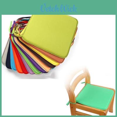 Bequemes quadratisches Kissen aus Polyesterfaser, perfekt für Sitzgelegenheiten zum Lernen und im Wohnzimmer, erhältlich in verschiedenen Farben wie Beige und Orange