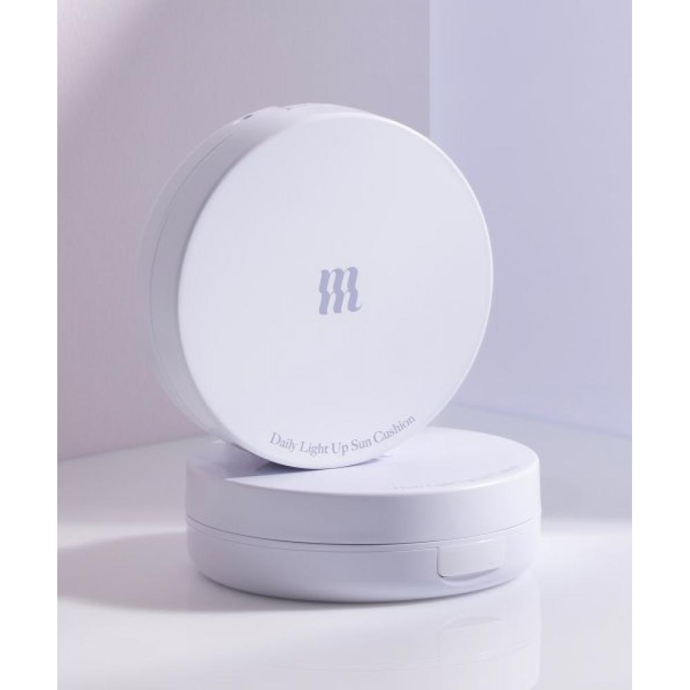

Merzy Daily Light Up Sun Cushion Single item