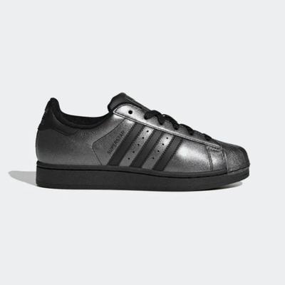 Încălțăminte unisex – Adidaşi