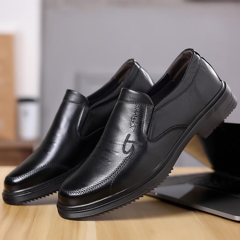New First-layer Cowhide Men's Shoes Round Head Foot Business Casual Leather Shoes Men's Middle-aged and Elderly Father Single Shoes Men's Lightweight