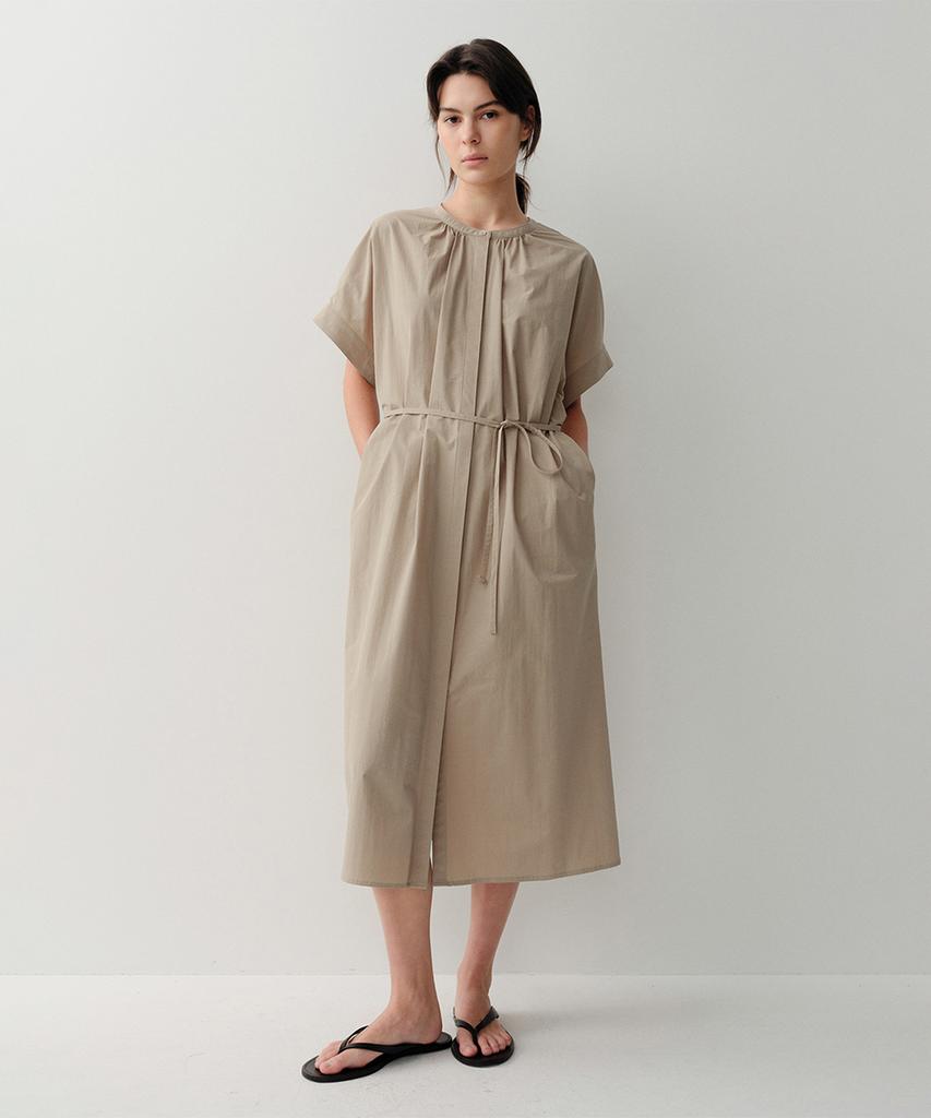 Ia Talia Shirring Dress (Beige)
