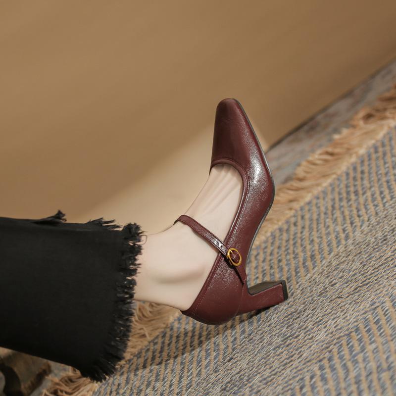 Sheepskin version French retro black high heels 2025 spring word with commuter work thick heel Mary Jane shoes