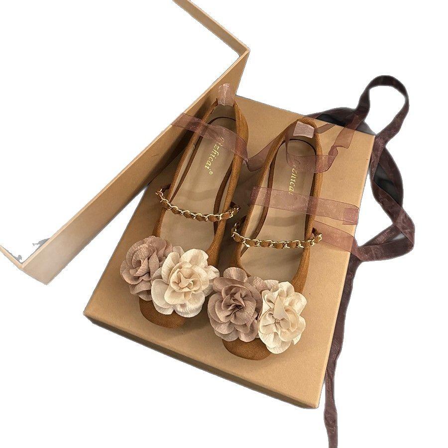 Niche new Chinese-style national style single shoes fairy Mary Jane shoes women's 2025 spring new models wear flowers retro single shoes tide