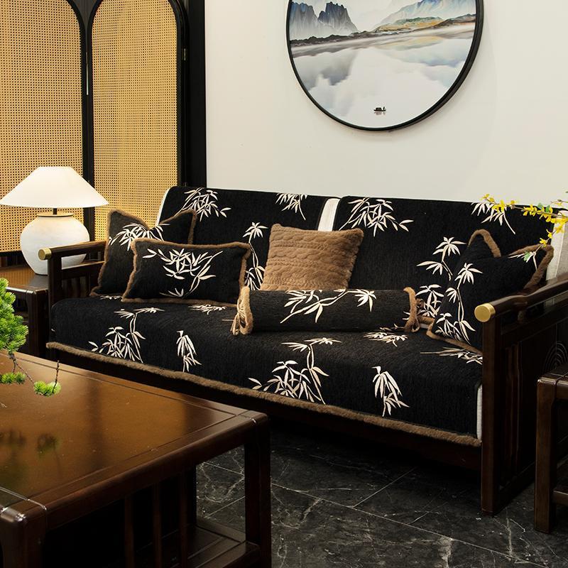 

New Chinese Sofa Cushion, New National Tide Red High-End Solid Wood Sofa Cover, Universal Non-Slip Seat Cushion In All Seasons 70*70cm