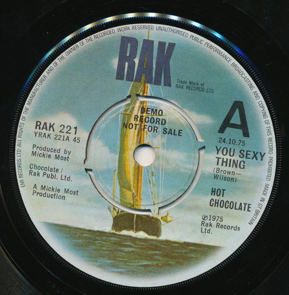 

7inch Record HOT CHOCOLATE - You Sexy Thing RAK221PROMO RAK 1975 UK Soul/Funk Used