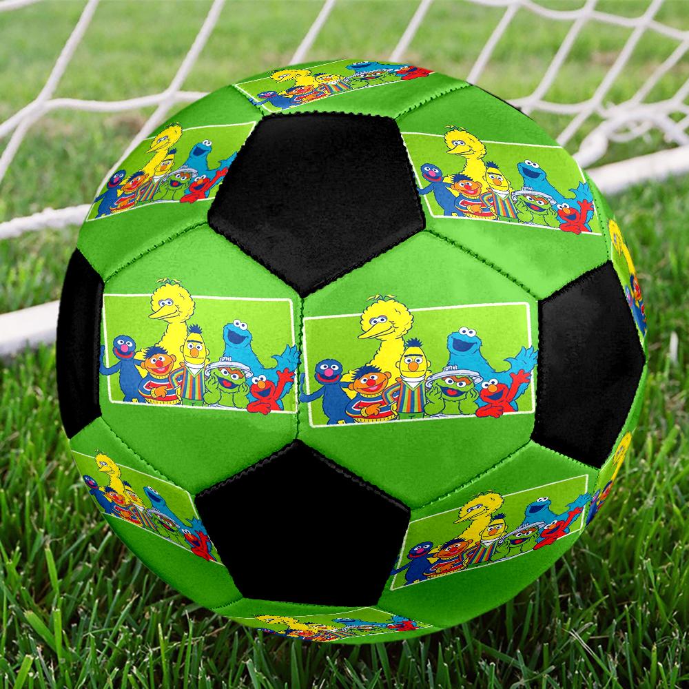 Sesame Street Theme Size 5 Soccer Ball, Suitable for Both Indoor and Outdoor Matches, a Gift Suitable for Everyone.