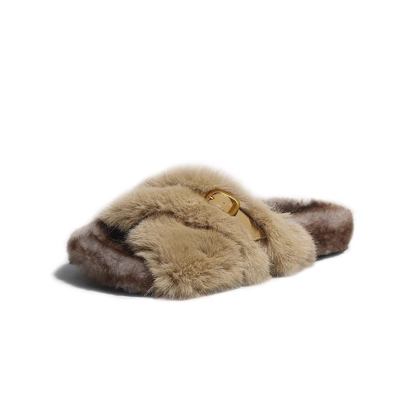 Wear Mao Mao drag girl 2025 autumn and winter new fashion fairy wind lamb wool platform slippers cross home