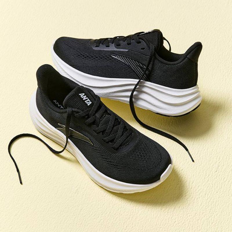 Anta Light Cloud 2 Breathable And Lightweight Low top Casual Running Shoes Women's Basic Black 122535509R-6