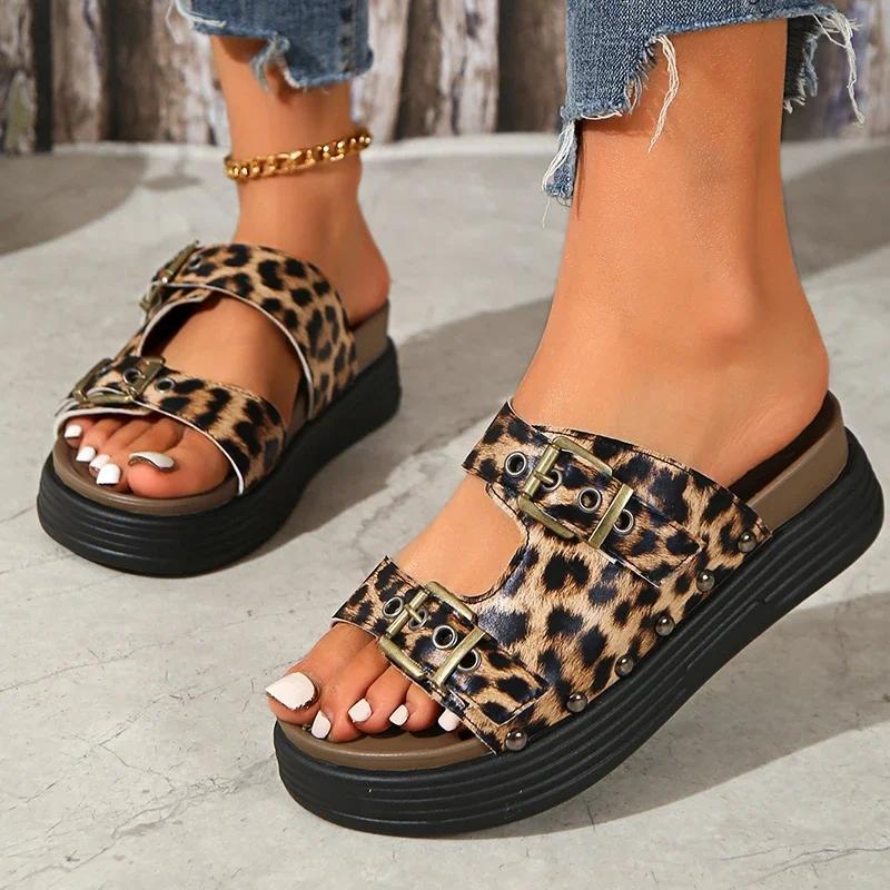 

Fashion New Women Shoes Leopard Double Buckle Slippers for Women 2025Fashion Med Heel Flat Sandals Women Summer Non Slip Platform Sandal 40 леопардовый