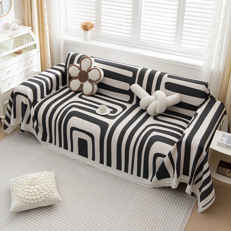 Полотенце для дивана с геометрическим узором — фото 10