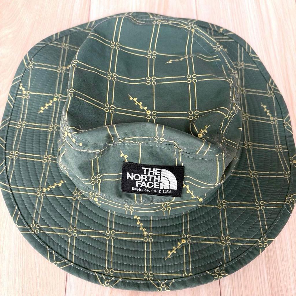 Used THE NORTH FACE outdoor hat green