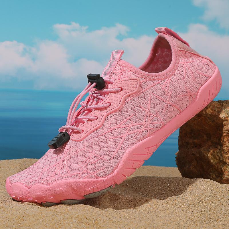 

Outdoor new hiking shoes men s breathable non-slip wading shoes women s fishing beach swimming shoes quick-drying creek shoes 36 чорний