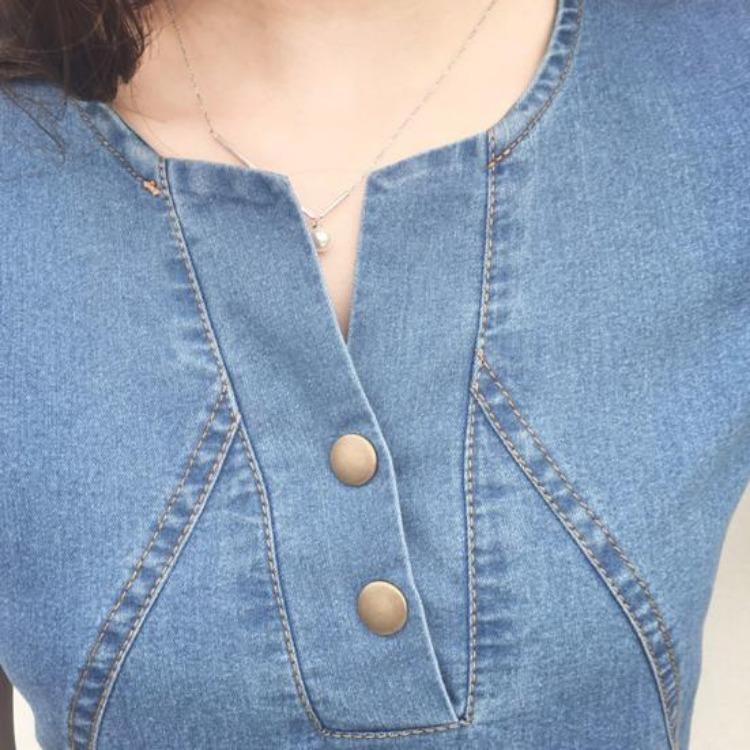 Vestido Casual Jeans Elegante Feminino de Verão com Gola O e Manga Curta Costurado para Uso Diário