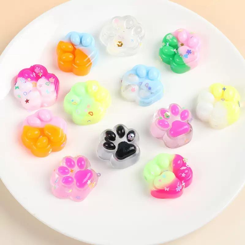 12Pcs Mini Cute Cat Claw Cartoon Style Plush Pinch Fun Squishy Toy Party Pack Birthday Party Favors & Goodie Bag For Adults
