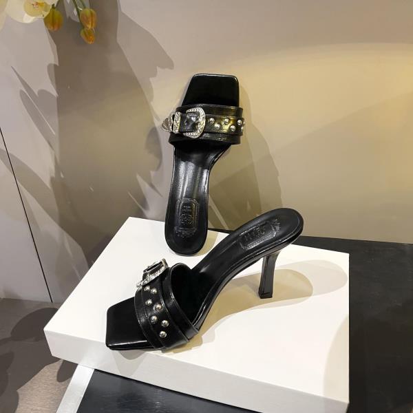 Fashion Shoes Ladies' Slippers Low Slipers Women Heeled Mules Rubber Flip Flops 2025 High Hawaiian Thin Retro Rome Punk Sexy Slides Fabr