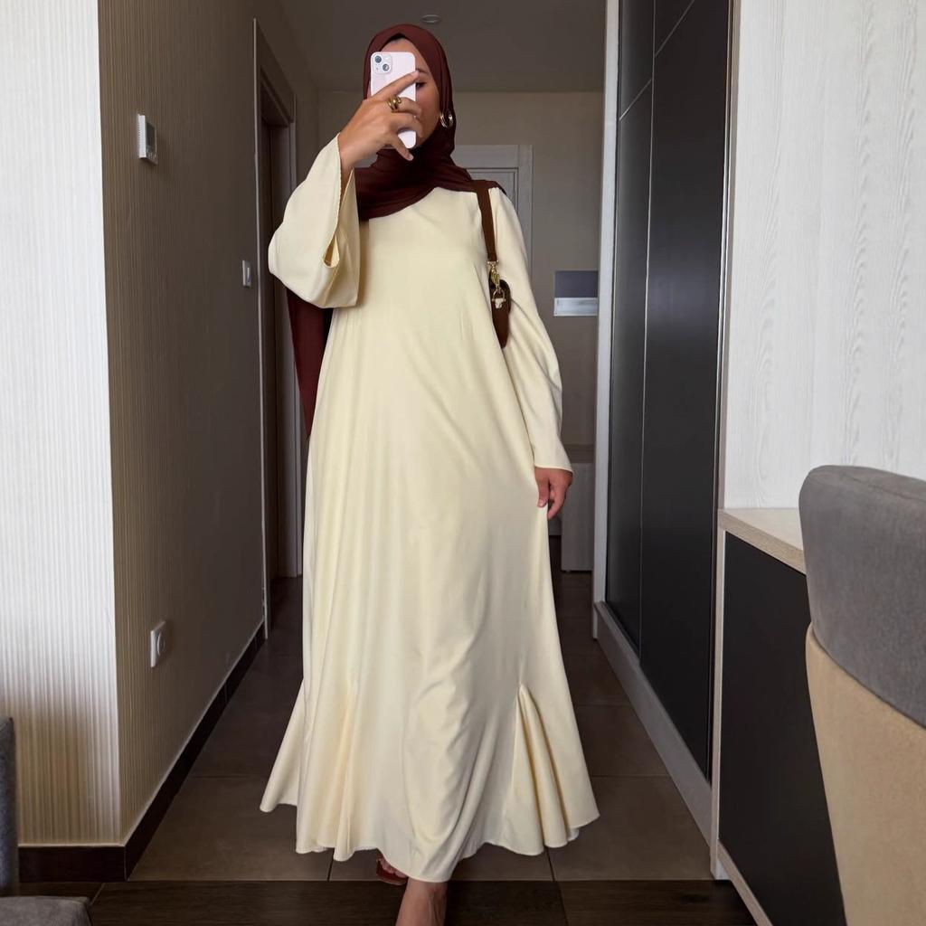 Middle East Arabic Women's Autumn New Fashion Satin Pendulum Robe Dress Abayas