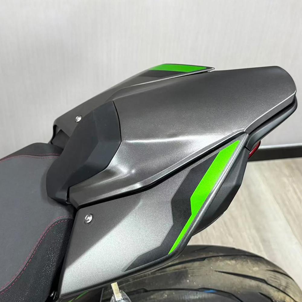 For Kawasaki Z900 Z 900 Z900 SE 2025 2026 Motorcycle Rear Passenger Pillion Cover Fairing Seat Cover Solo Cowl Rear Seat Fairing