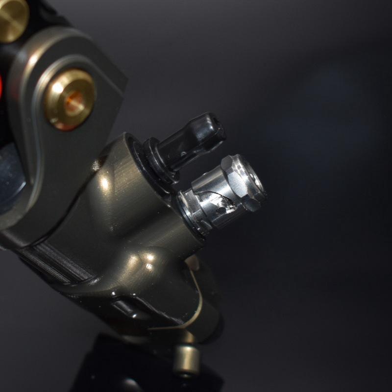 Stainless Steel Quick Release Valve for Rapid Exhaust of Motorcycle Brake Master Cylinder and Brake Calipers