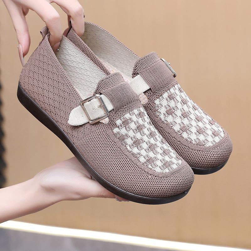

Old ******* cloth shoes women s 2026 ****** new one-pedal lazy shoes new Chinese single shoes s**t sole comfortable mother shoes 35 хаки
