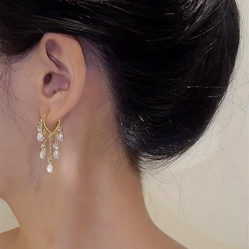 Neuer Modetrend, einzigartiges Design, elegante, zarte, leichte Luxus-Perlenquastenohrringe, hochwertiger Schmuck, Partygeschenke für Frauen