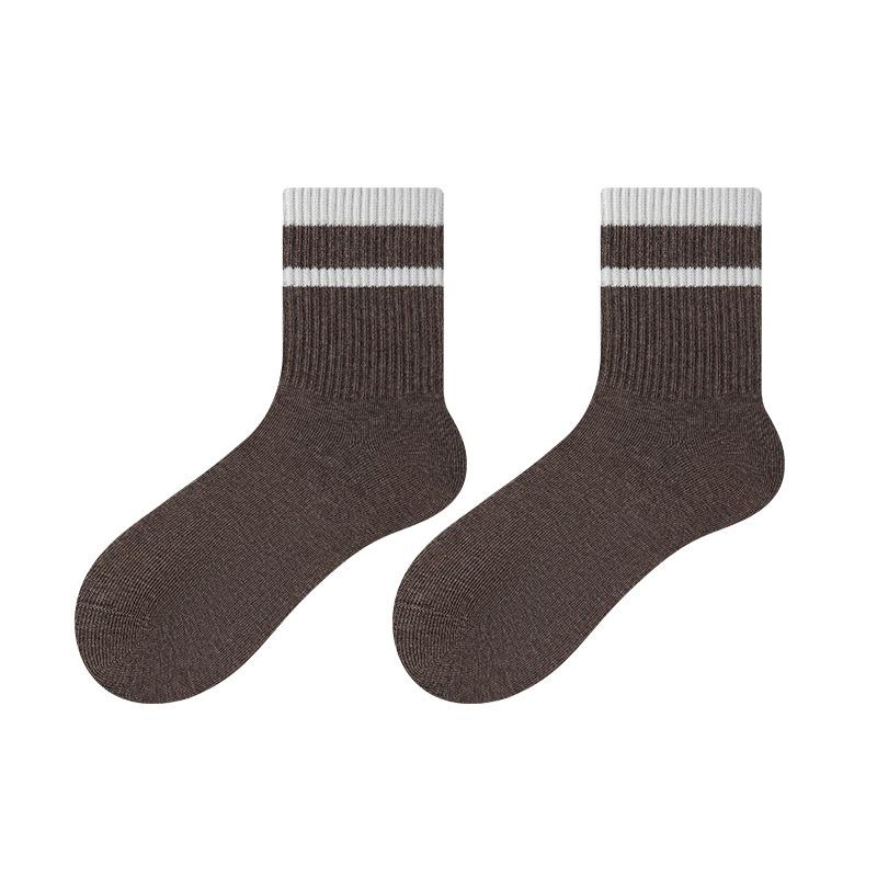 Female Spring and Autumn Fashion New All Purpose Two Bar Movement In The Tube Pile Socks