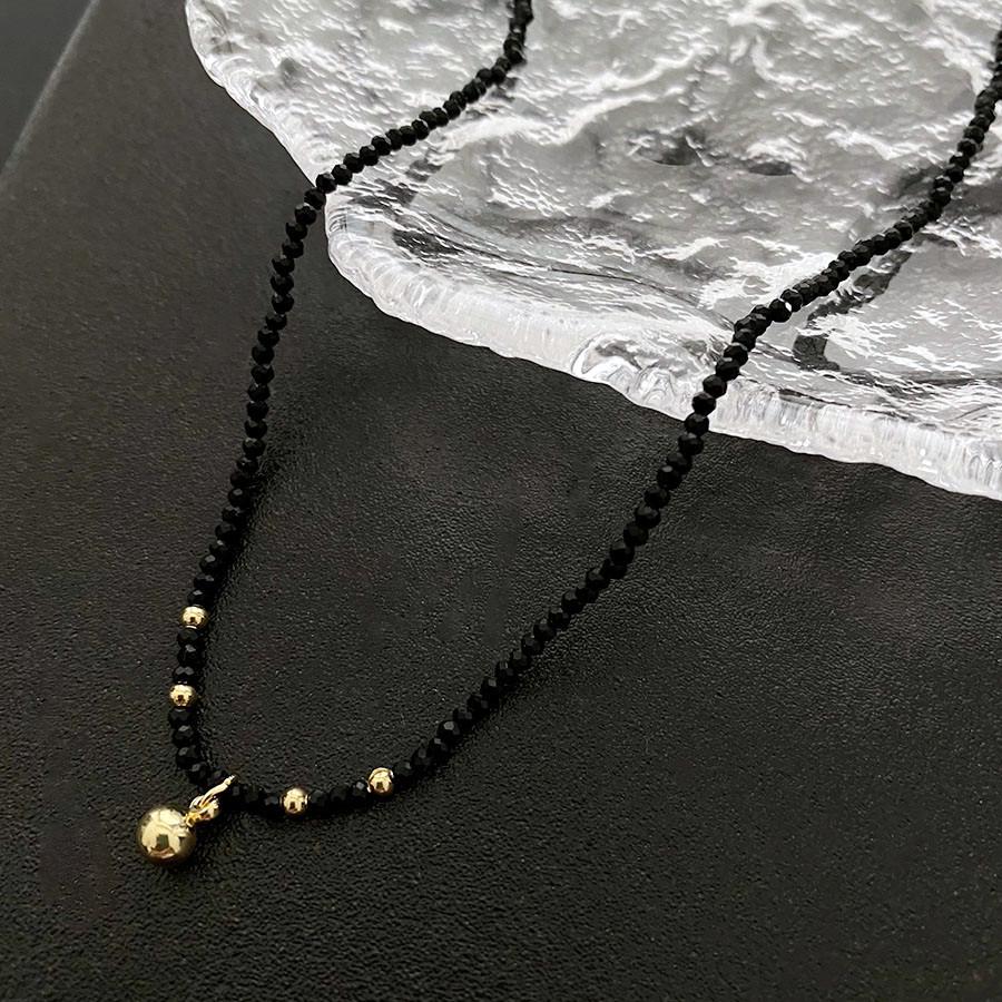 Women's Black Crystal Round Pendant Necklace - Simple Clavicle Chain for Summer