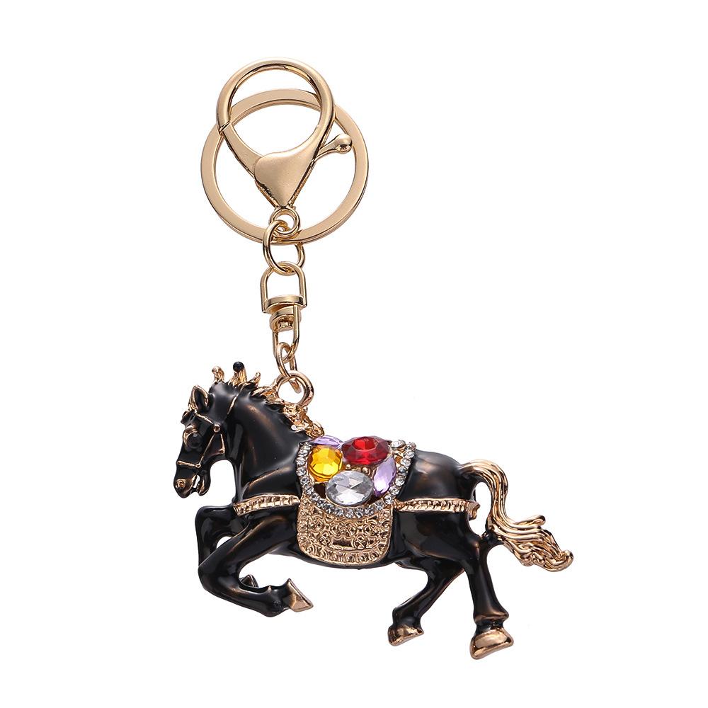 Painted Oil Three-dimensional Zodiac Horse Cart Keychain, Metal, Cute for Both Men and Women, Bag Pendant, Keychain