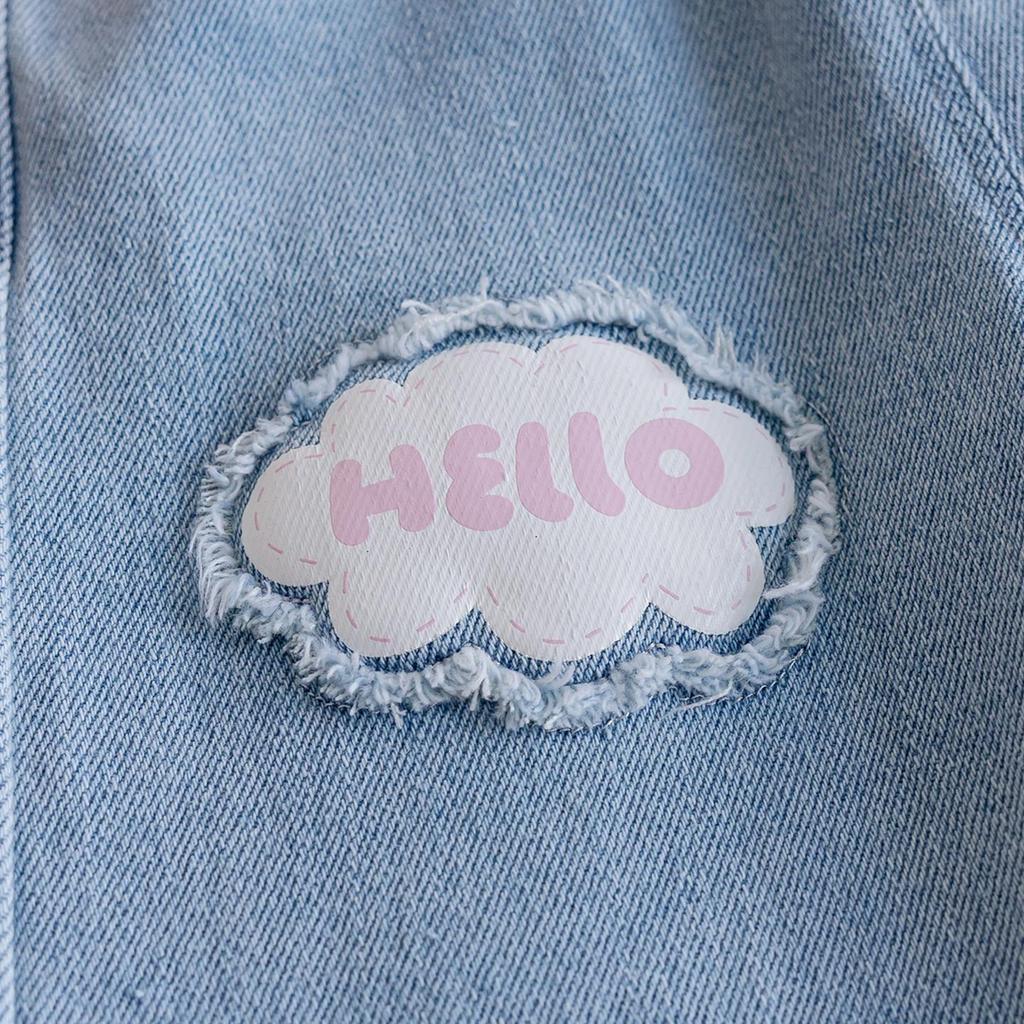 Mädchen Herbst Farbblock Bär Sweatshirt & Bestickte Weitbein-Jeans Set