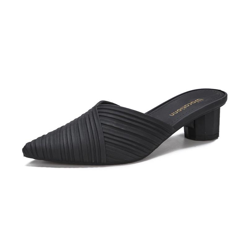 Women's Summer Pointed Toe Height-Enhancing Sandals: Fashionable, Casual, Non-Slip Half-Slippers with Thick Soles