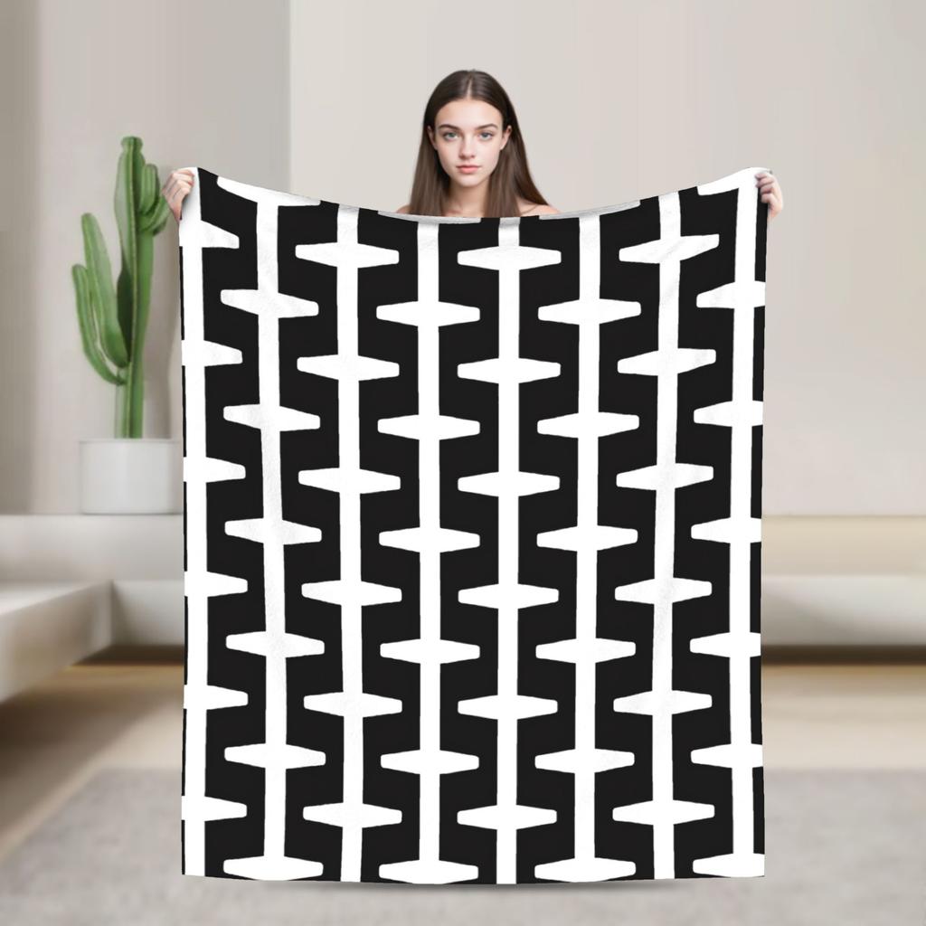 Black and White Retro Super Warm Blanket Boy Girl Plush Throw Blanket Funny Living Room Flannel Bedspread Sofa Bed Cover