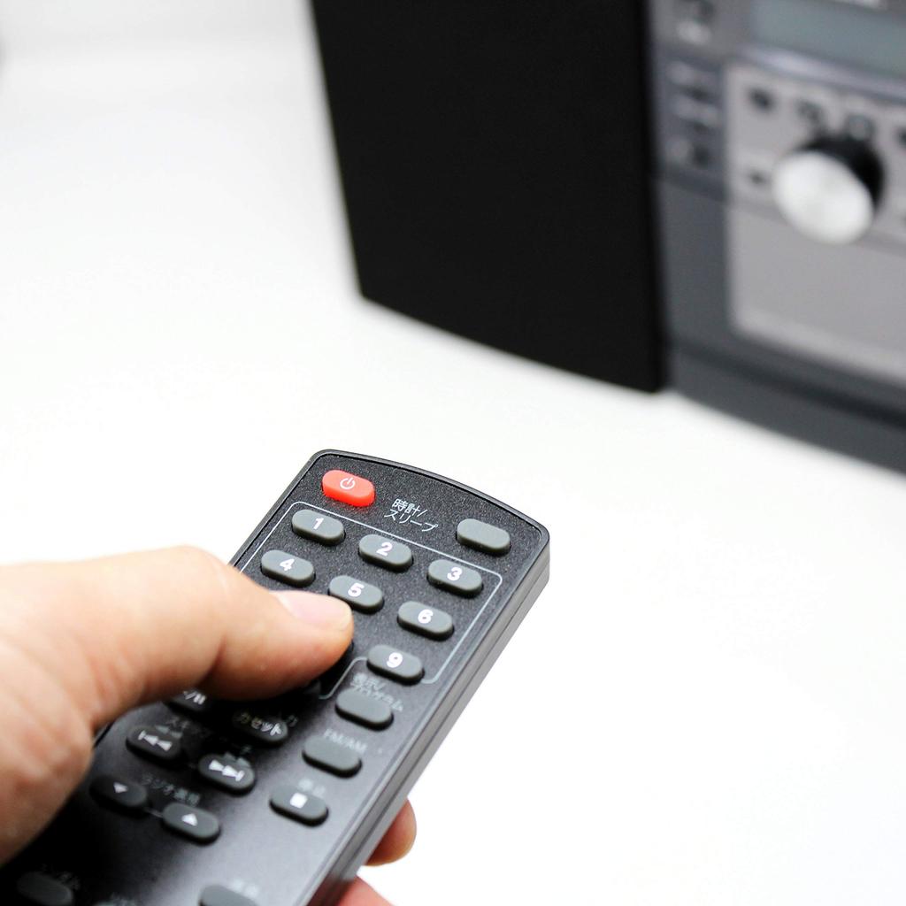 WINTECH Digitaltuner Breitband CD Kassette Mini Komponente schwarz Fernbedienung inklusive AM/FM (FM-kompatibel) KMC-113