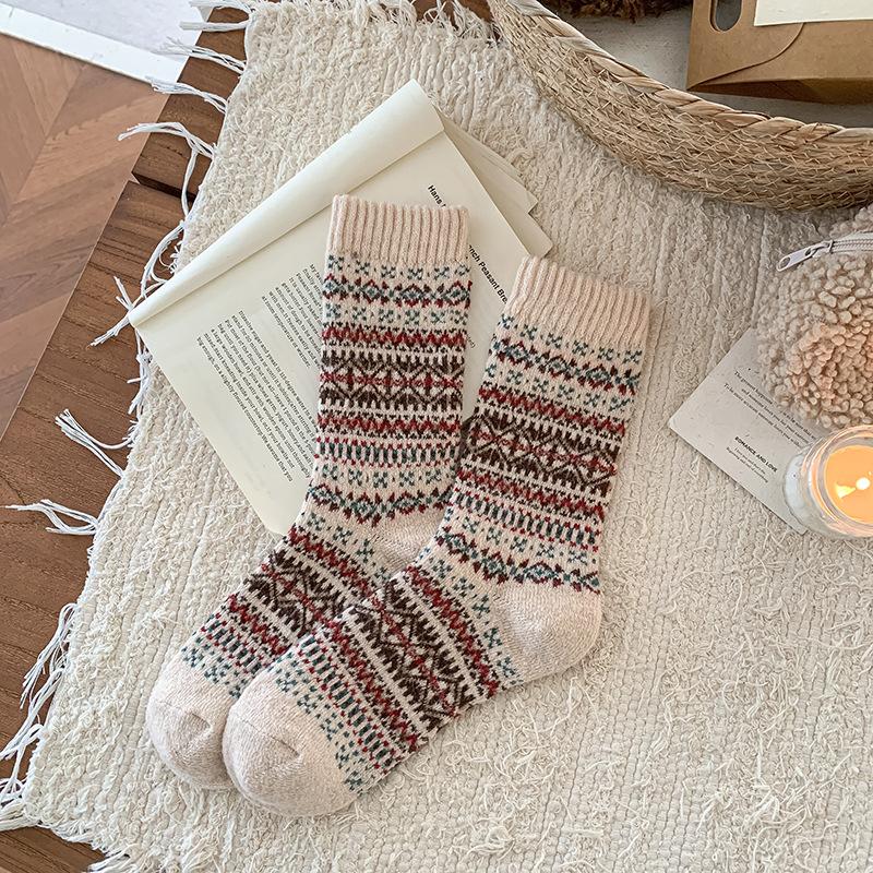 Fell Island Wool Children's Mid-length Autumn-winter Waterproof Padded Thick and Warm Winter Girls' Long Socks