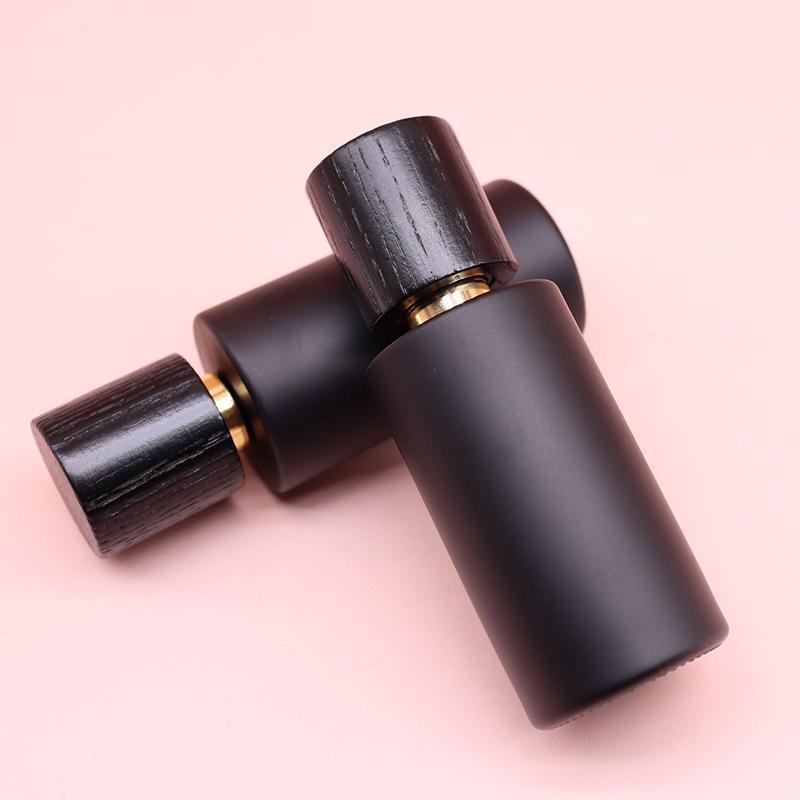 50Ml Black Gold Polyhedral Cover Refillable Thick Glass Spray Perfume Bottle Empty Atomizer Bottle Makeup Cosmetic Container