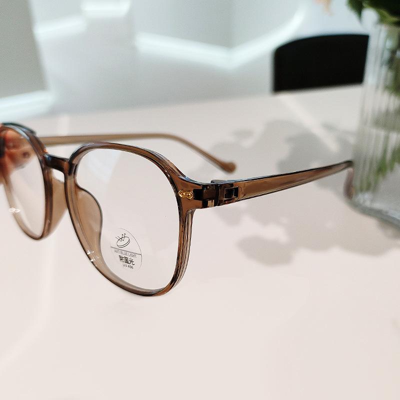 Fashion Anti Blue Light Glasses Ultra Light Square Frame PC Eyewear Optical Lenses Anti-fatigue Woman Graduated Glasses