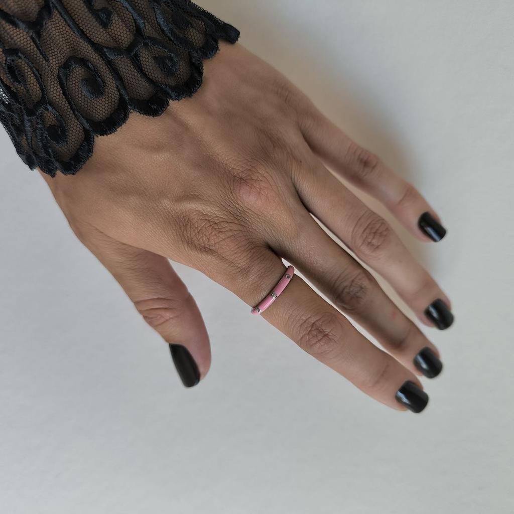 Серебряное кольцо с емаллю, фианитами, вес изделия 1,91 гр (60002257)